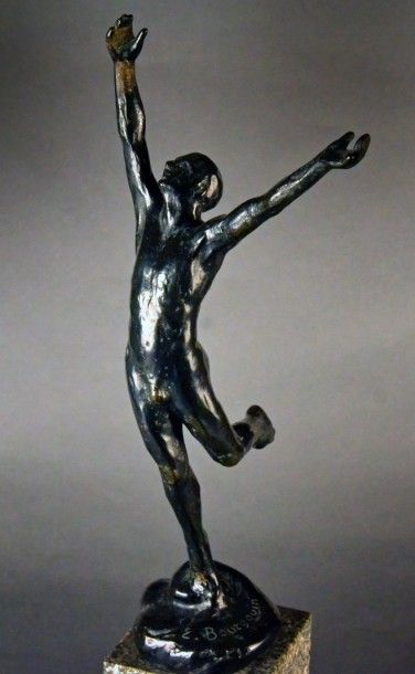Eugène BOURGOUIN (1880-1942) 
Victoire
Bronze à patine sombre, signé et marqué «SUSSE...
