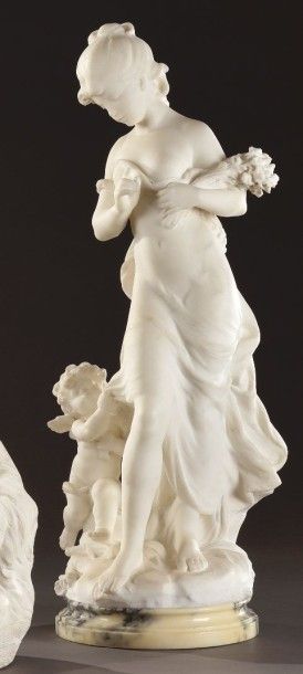 Hippolyte MOREAY (1832-1927) 
Femme et amours
Marbre signé
H. 70 cm avec le socl...