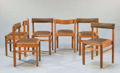 Établissements SORNAY Suite de six chaises en acajou, montage piétement tenon mortaise...