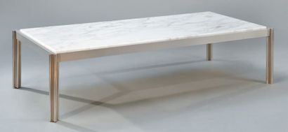 GEORGE CIANCIMINO (XXe siècle) Édition Mobilier International 
Table basse en aluminium,...