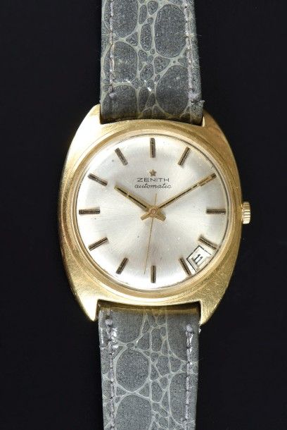 null ZENITH Automatic, années 1960

Montre bracelet en or jaune 18K (750°/00)

Boîtier...