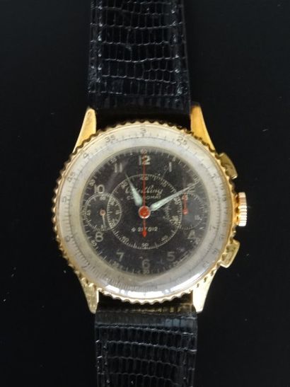 null BREITLING Chronomat 217 012, vers 1950

Boîtier rond en or 18k (750 millièmes),...