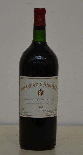 null 1 Mag CHÂTEAU L'ARROSEE (e.f.s. légères) GCC St Emilion 1982