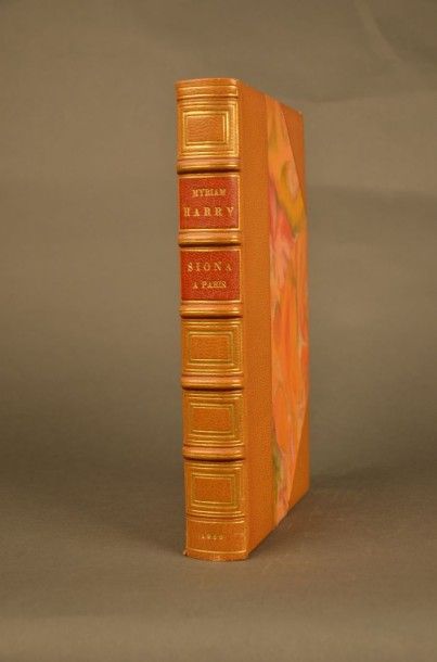 HARRY (Myriam) SIONA À PARIS. PARIS, ARTHÈME FAYARD, 1919. Un volume, grand in-8,...