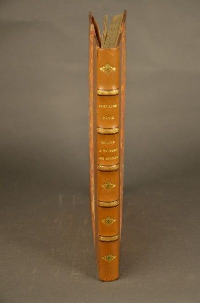 FATIO (Guillaume) GENÈVE À TRAVERS LES SIÈCLES. GENÈVE, s.e., 1900. Un volume, in-4,...