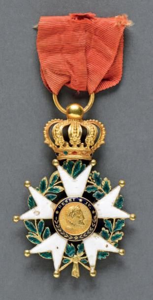 France Croix d'officier de la Légion d'Honneur monarchie de Juillet en or
Poinçon...