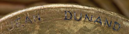 Jean DUNAND (1877-1942) Vase cornet largement évasé et à base en léger débordement
Épreuve...