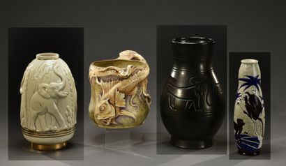 AMPHORA AUSTRIA Faune marine
Vase au décor naturaliste en relief
Épreuve en céramique...