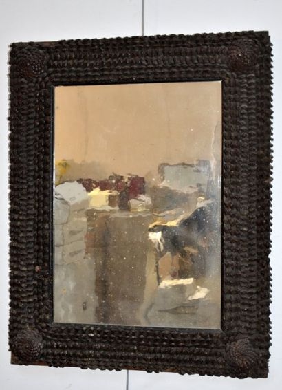 null Miroir, cadre en écailles de pomme de pin

H. 81 cm L. 64 cm

Manques