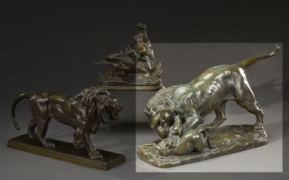 null Georges GARDET (1863-1939) 

Lion dévorant sa proie

Bronze