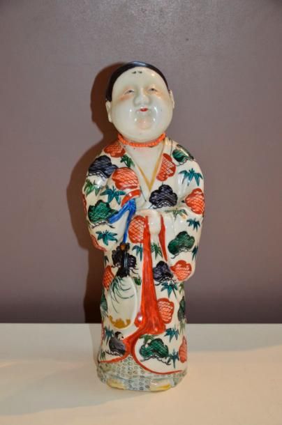 null JAPON - XXe siècle

Statuette en porcelaine représentant une femme en kimono

H....