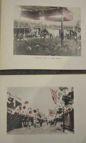 null Les merveilles du Japon
Réunion de deux livres imprimés et illustrés de photographies...