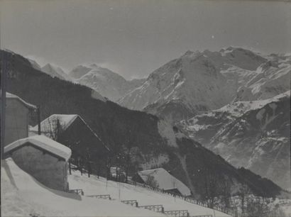 null Les Alpes Françaises, 1934/1938
Remarquable réunion d'une centaine de tirages...