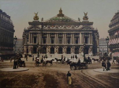 null Paris, 1900, en couleurs
Rare réunion de 11 épreuves en phototypie couleurs,...