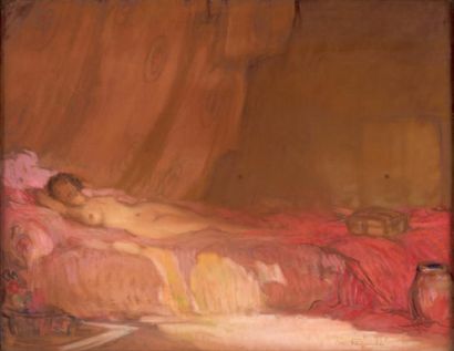 Marcel FEGUIDE (1888-1968) 
Femme allongée
Pastel signé en bas à droite
H. 51 cm...