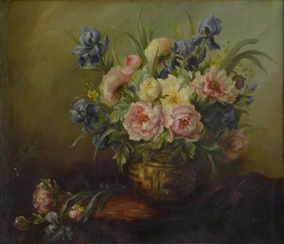 null Emile MARTIN (1865-1941)

Bouquet de fleurs

Huile sur toile signée en bas à...