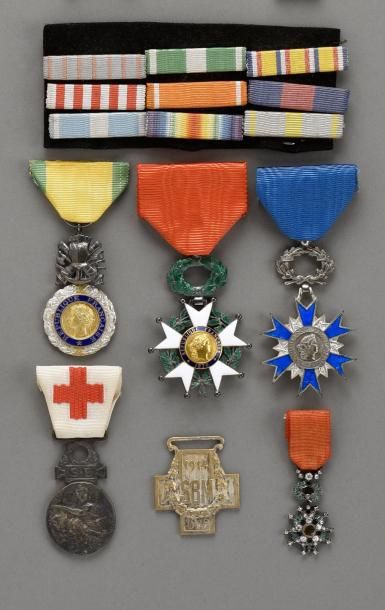 null FRANCE

Lot de diverses médailles XXe siècle : Ordre national du mérite; Légion...