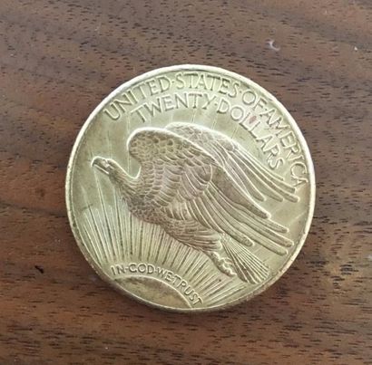 null USA

20 $ or Liberty Saint-Gaudens 1927

Av. Liberty Rv. Aigle à gauche

TTB...