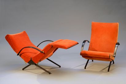 Osvaldo BORSANI (1911-1985) - Edition TECNO 
Paire de deux fauteuils transformables...
