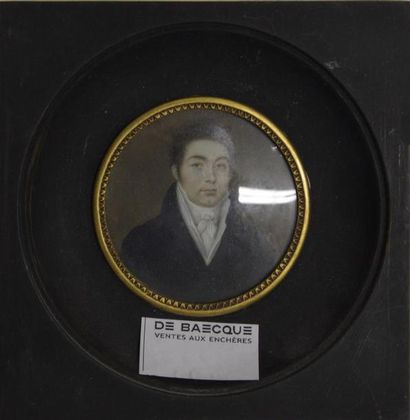 null Ecole FRANCAISE du XIXe siècle

Portrait d’homme 

Miniature sur ivoire 

D....