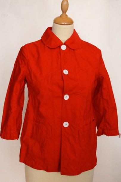 null COMME des GARÇONS COMME des GARÇONS Veste en coton rouge à surpiqûres ton sur...