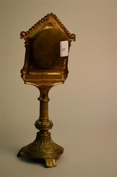 null Reliquaire en métal doré " Saint François d'Assise ".

Style gothique, XIXe...