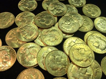 Monnaies - Médailles - Sceaux Quarante pièces de 20 francs Marianne en or jaune Lot...