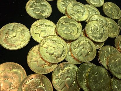 Monnaies - Médailles - Sceaux Quarante pièces de 20 francs Marianne en or jaune Lot...