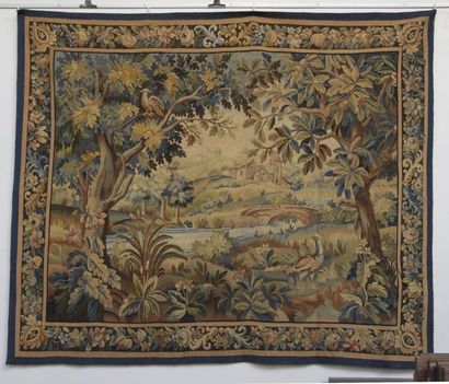 Tapis - Tapisseries AUBUSSON Tapisserie verdure à décor de château, pont sur la rivière,...