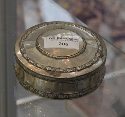 ORFEVRERIE Petite boîte ronde en argent Poinçon cygne (bosse) Poids : 98 g
