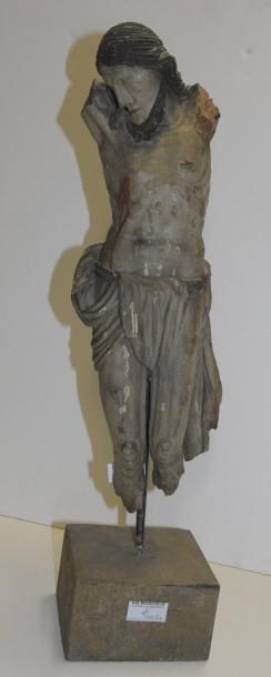 null Christ en bois sculpté et laqué Epoque XVIIIème siècle H. 44 cm Manques et accidents...
