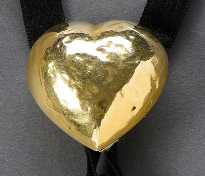Art populaire et Objets de curiosité Coeur de Savoie en or jaune 18 K (750/°°) Poinçon...