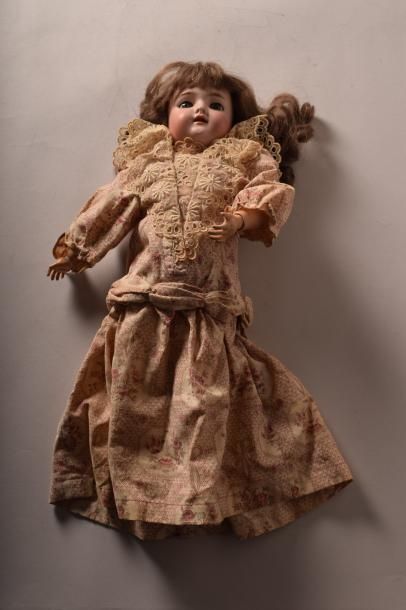 null Une poupée ancienne

H. 45 cm