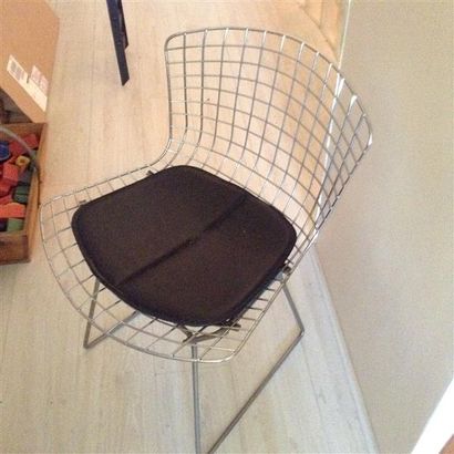null Harry BERTOIA (1915-1978) - Edition Knoll International Chaise modèle "Wire",...