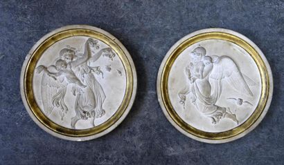 OBJETS D'ART D'après Berthel THORVALDSEN (1770-1844)
Le jour et la nuit
Deux médaillons...