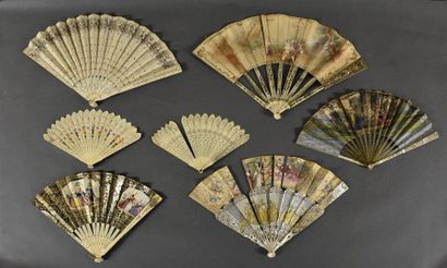 Archives textiles - Etoffes - Papiers peints Réunion d'éventails, vers 1830, montures...