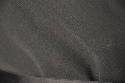 Luxe - Vintage YVES SAINT LAURENT rive gauche. Robe en gabardine de laine noire,...