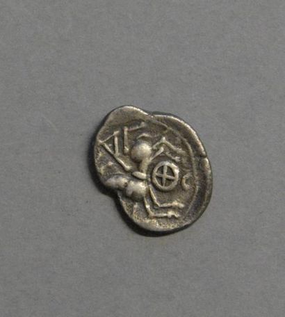 Monnaies - Médailles - Sceaux Eduens, denier à la tête casquée, 1,8 g, TTB