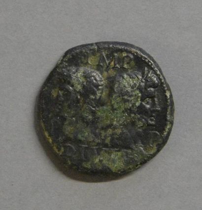 Monnaies - Médailles - Sceaux Nimes, Auguste et Agrippa, 26 mm ; 12,3 g, TTB