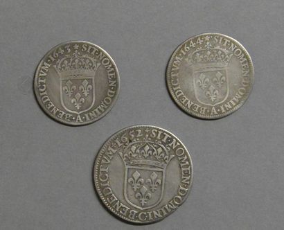 Monnaies - Médailles - Sceaux Louis XIII : ¼ d'écu 1643 A (rose), Louis XIV : ¼ d 'écu...