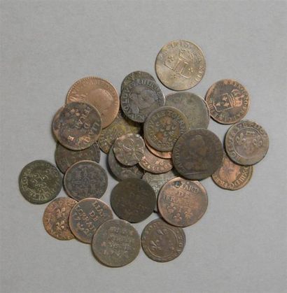 Monnaies - Médailles - Sceaux Lot de 33 monnaies de cuivre et billon : doubles tournois,...