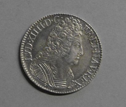 Monnaies - Médailles - Sceaux Louis XIV : écu aux 3 couronnes 1710 D TTB, a été ...