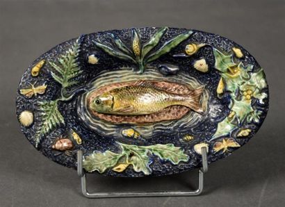 Céramique - Faïence - Porcelaine Attribué à Thomas SERGENT (c. 1830- c.1890)
Coupe...