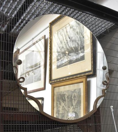Arts décoratifs du XXe siècle TRAVAIL DES ANNÉES 1930/40 Gand miroir circulaire Le...