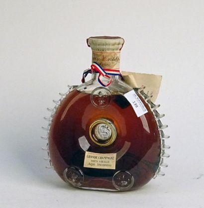 null 1 B COGNAC GRANDE CHAMPAGNE TRÈS VIEILLE AGE INCONNU (3 cm; coiffe sale; carafe...