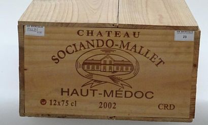 null 12 B CHÂTEAU SOCIANDO MALLET (Caisse Bois) Haut-Médoc 2002