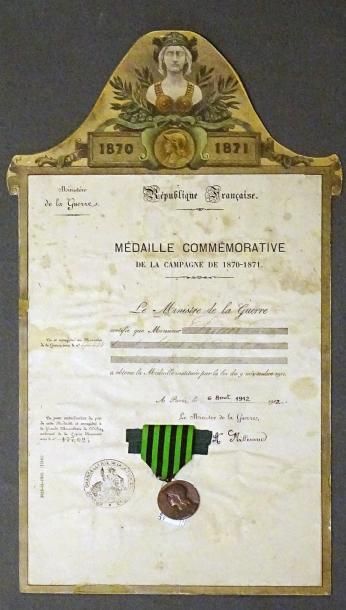 Armes - Décorations - Militaria FRANCE Diplôme et médaille commémorative Amusant...