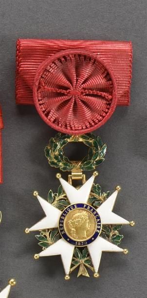 Armes - Décorations - Militaria FRANCE Ordre de la Légion d'Honneur officier, IIIe...