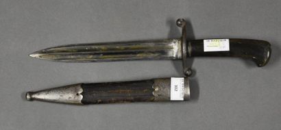 Armes - Décorations - Militaria ALLEMAGNE Dague de chasse, XIXe siècle Monture fer,...