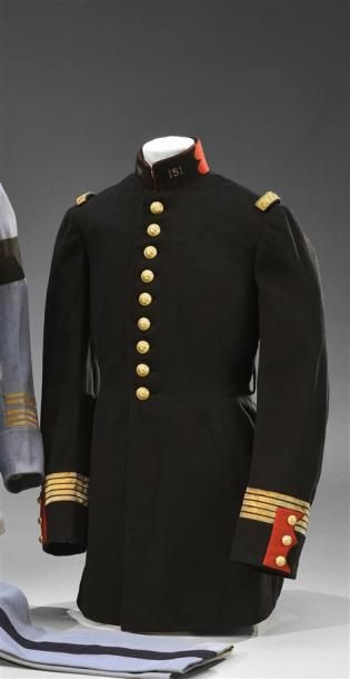 Armes - Décorations - Militaria FRANCE Veste de tenue modèle 31 de colonel du 151ème...